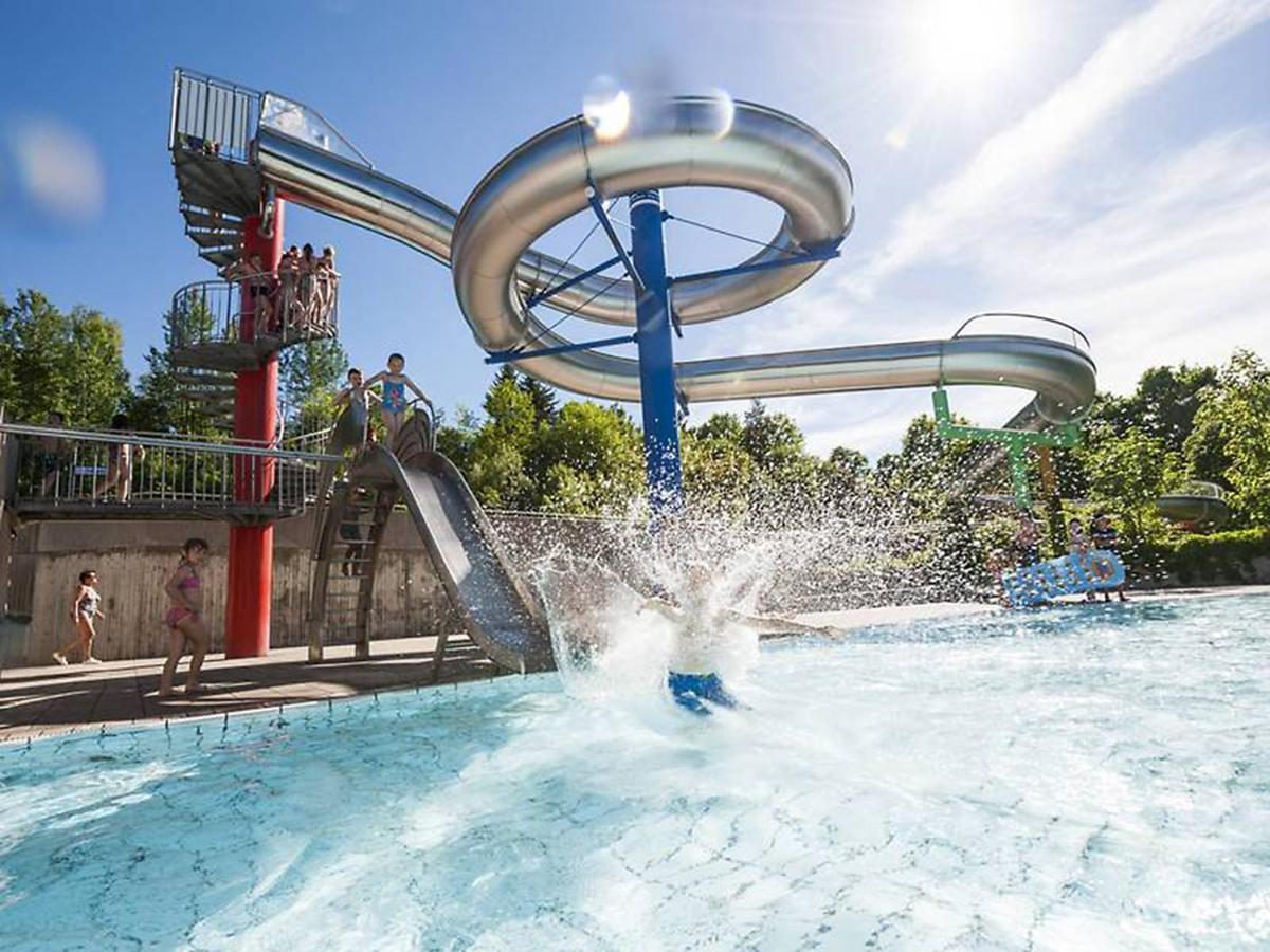 400Qm Bayerische Villa 2500Qm Uneinsehbarer Garten In Beliebter Urlaubsregion Freyung Exteriör bild