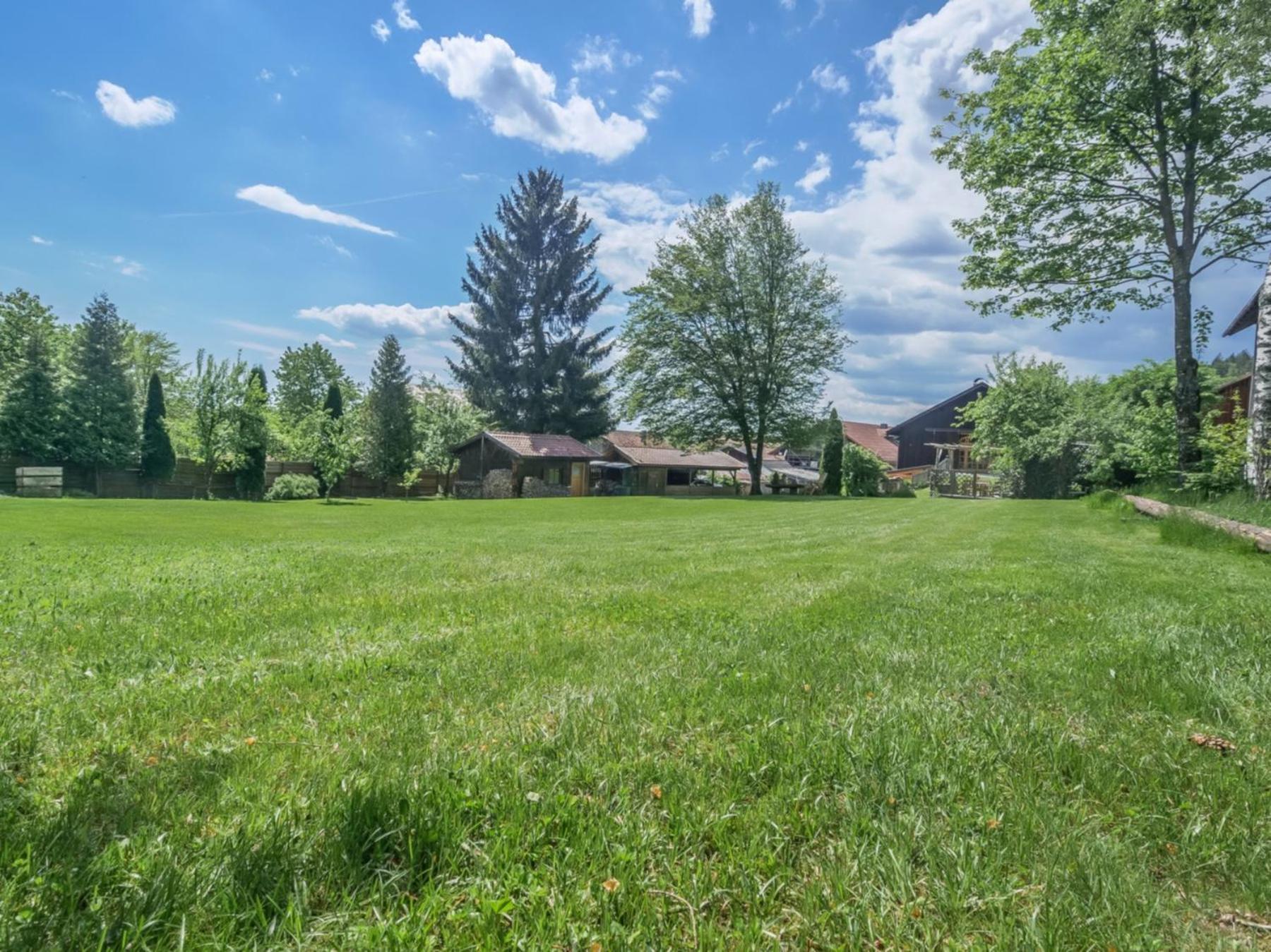 400Qm Bayerische Villa 2500Qm Uneinsehbarer Garten In Beliebter Urlaubsregion Freyung Exteriör bild